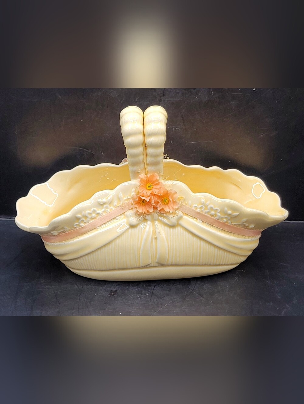 Vintage Porcelain Cream Pinched Basket Peach Coral Flowers Giftcraft Taiwan